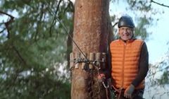 Robert Górski i Mikołaj Cieślak zjeżdżają na linie w reklamie Orange na kartę (wideo)