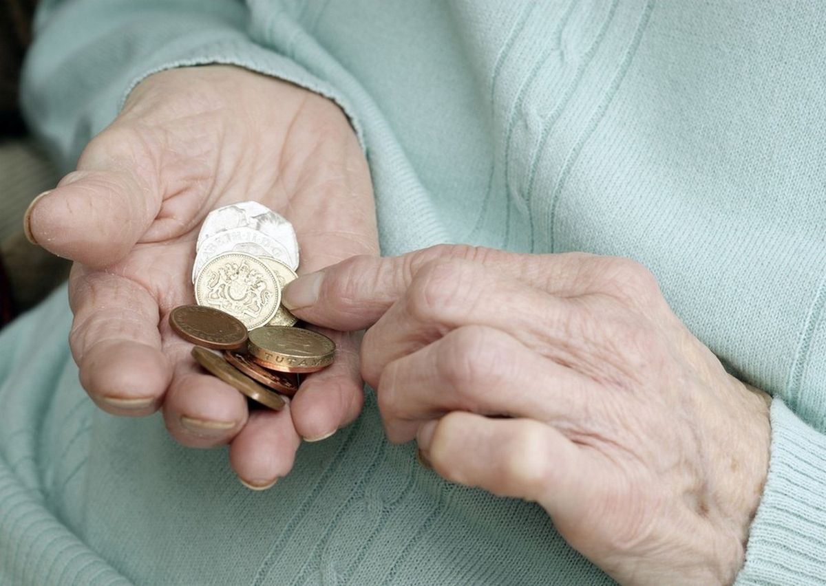 Waloryzacja rent i emerytur. Seniorzy chcą więcej