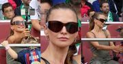 Opalona Anna Lewandowska wdzięczy się do telefonu na stadionie Barcelony (ZDJĘCIA)