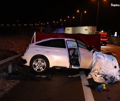Tragiczny wypadek na trasie S1. Zderzenie ciągnika, osobówki i busa
