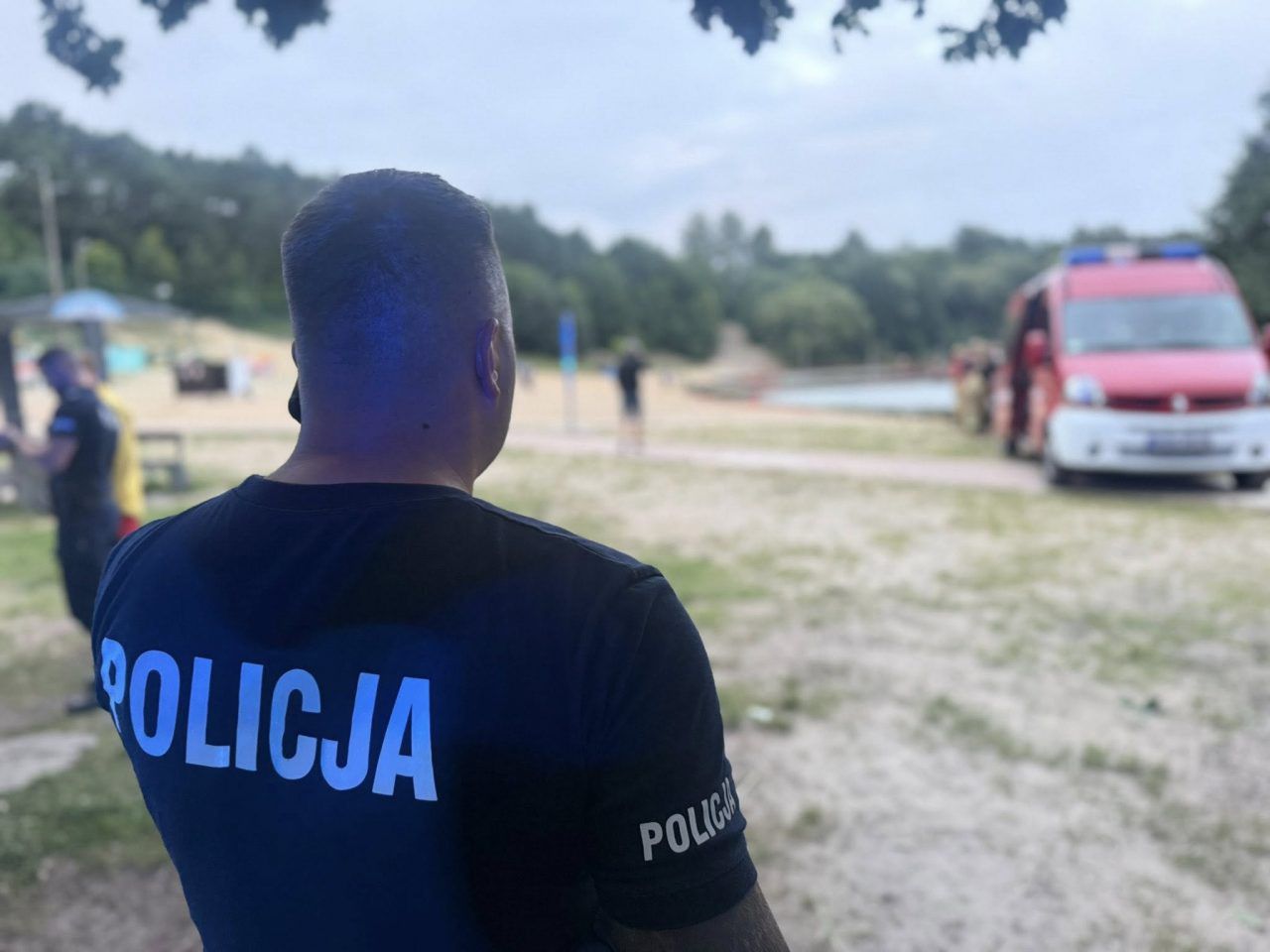 Kajkowo: Poszukiwania mężczyzny, który wpadł do jeziora Sajmino