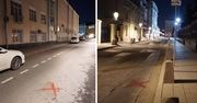 Tajemnicze znaki w Moskwie. Malują je na ulicach
