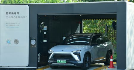 Jeden standard podmiany baterii. Nio i Geely podpisały umowę
