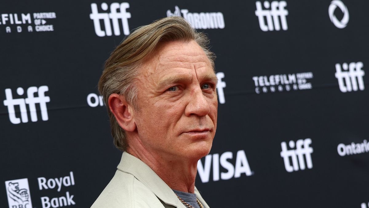 TORONTO, ONTARIO - SEPTEMBER 06: Daniel Craig attends Netflix's "Wake Up Dead Man" world premiere on September 06, 2025 in Toronto, Ontario. (Photo by Tommaso Boddi/Getty Images for Netflix)