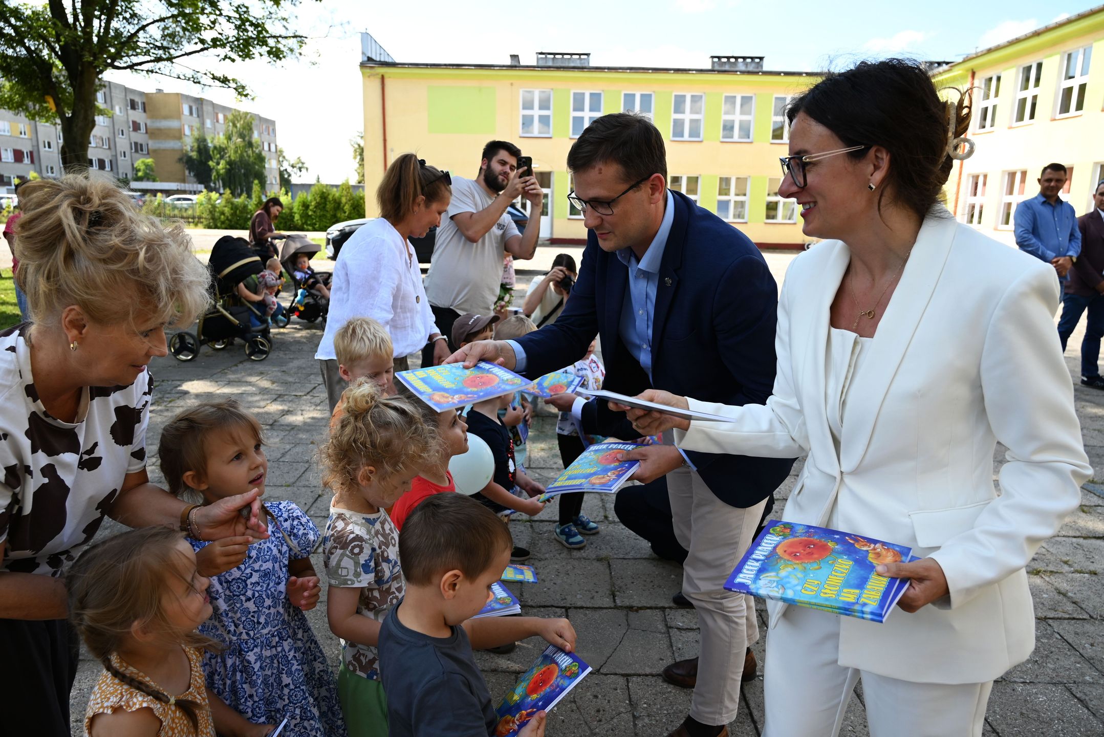 Żłobek mieści się w budynku Przedszkola Miejskiego nr 2