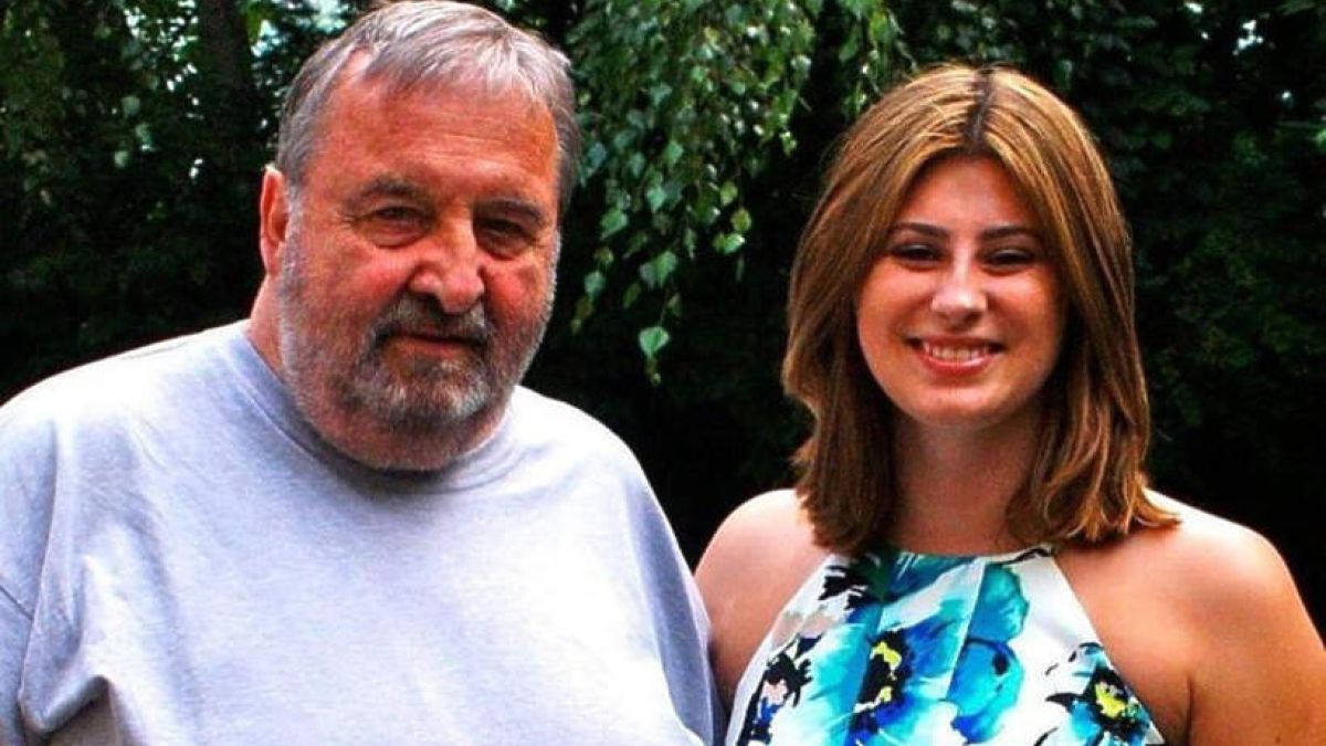 Wnuczka Krzysztofa Kowalewskiego padła na kolana przed swoją ukochaną