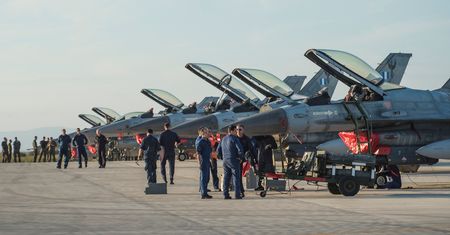 Fala fałszerstw we włoskim wojsku. To było jak "kiepski kryminał"