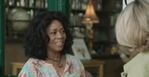 Alfre Woodard w serialu ''Luke Cage''