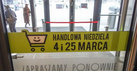 Trwa wojna o klientów. Zagraniczne sieci handlowe rzuciły wszystkie siły, by przyciągnąć ich do siebie