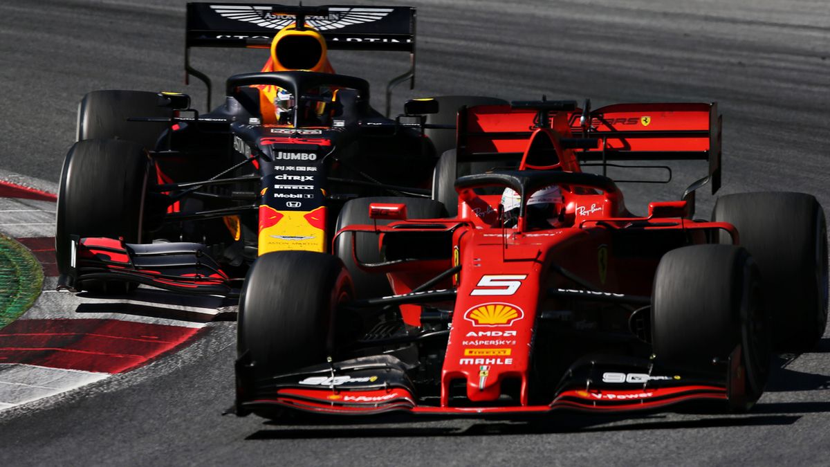 Zdjęcie okładkowe artykułu: Materiały prasowe / Red Bull / Na zdjęciu: Sebastian Vettel przed Maxem Verstappenem