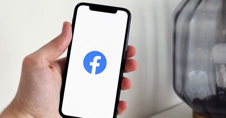 Twoje dane wyciekły z Facebooka? Lepiej sprawdź