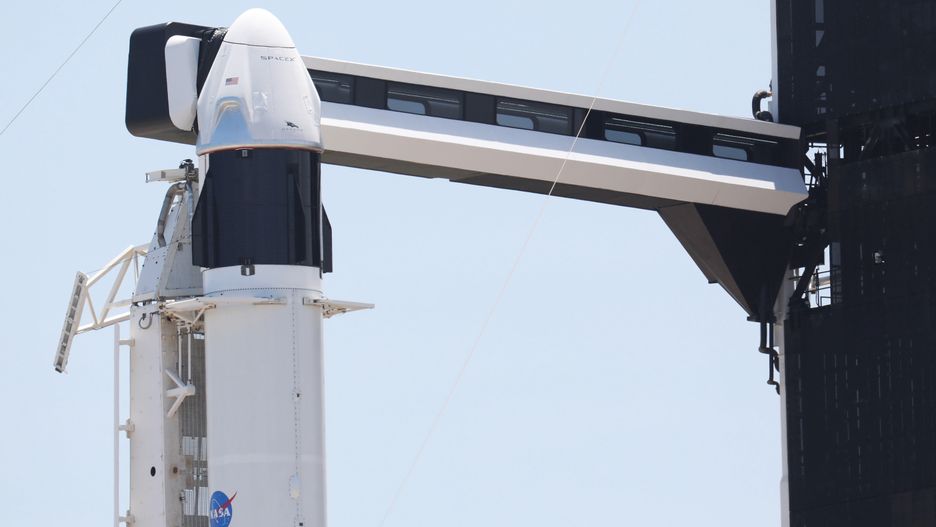Transmisja online. Start rakiety Falcon 9 o 21:33