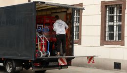 Rekord na rynku pracy. Blisko 1,5 mln Polaków bez pełnej ochrony