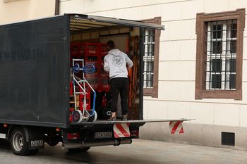 Rekord na rynku pracy. Blisko 1,5 mln Polaków bez pełnej ochrony