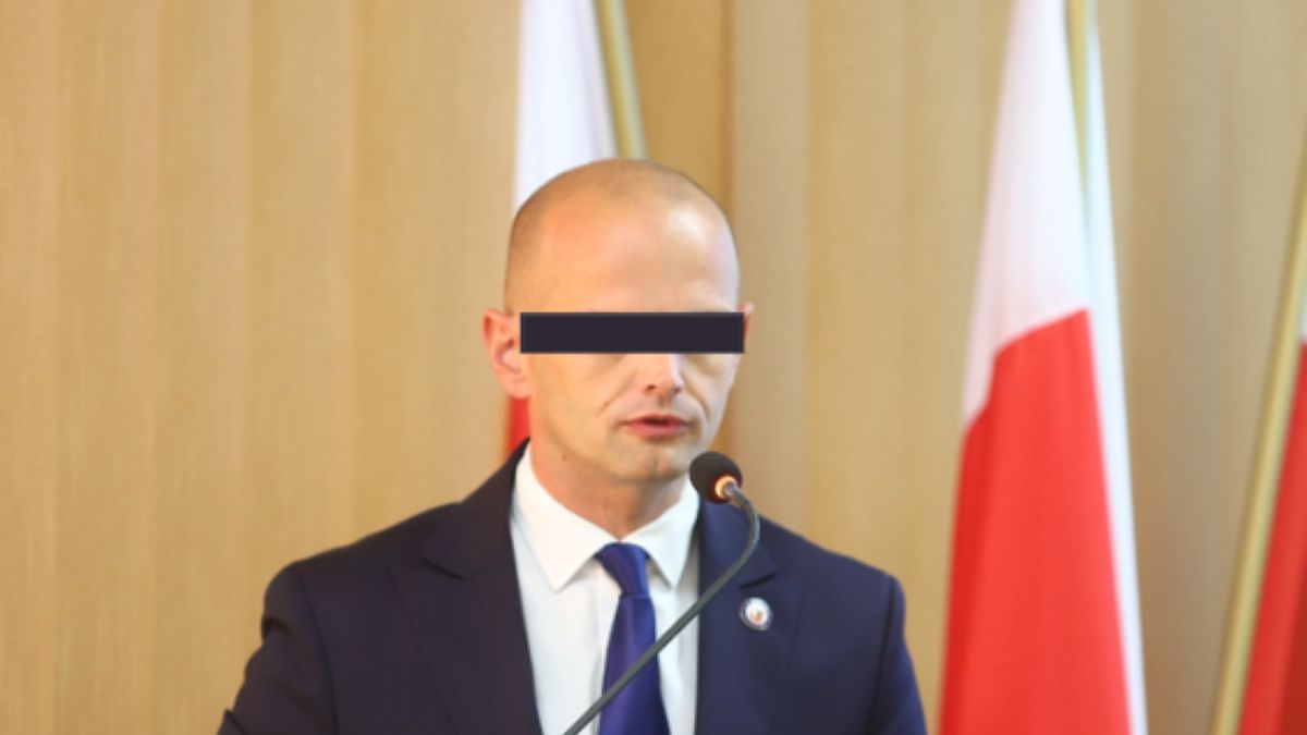 Sylwester Z. prowadził po alkoholu. Pozostał starostą