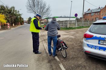 Ponad 76 tys. mandatów dla rowerzystów. Niektóre kary sięgają 2500 zł