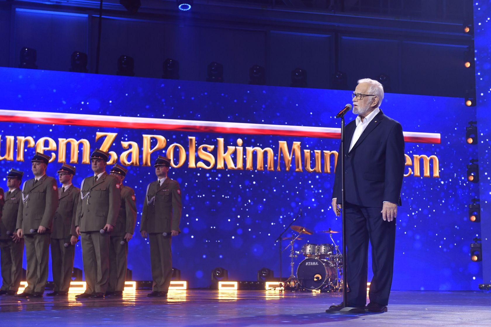 Jan Pietrzak - Murem za polskim mundurem