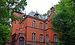 Willa Rose w Nowej Rudzie sprzedana. Wśród inwestorów Olga Tokarczuk