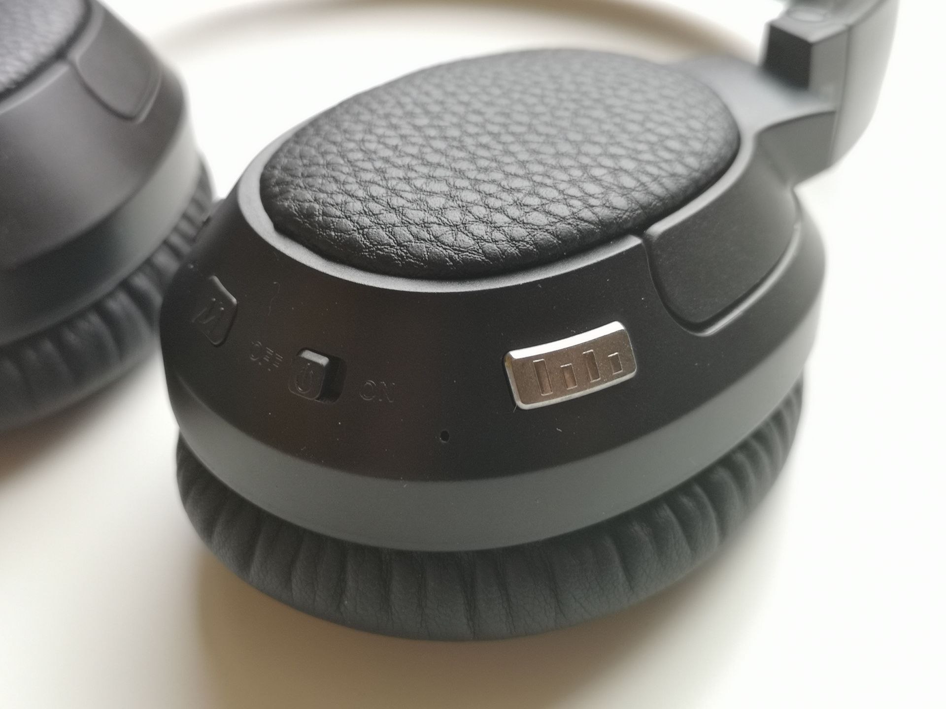 Test Mee Audio Matrix Cinema, kinowych słuchawek, które świetnie spisują się w grach 3