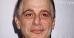 Tony Danza ojcem Josepha Gordona-Levitta