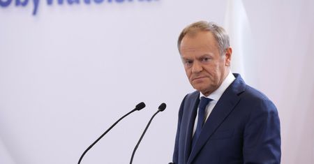 Tusk zamieścił wpis. W jednym zdaniu o Świątek, Lechii Gdańsk i Kierwińskim