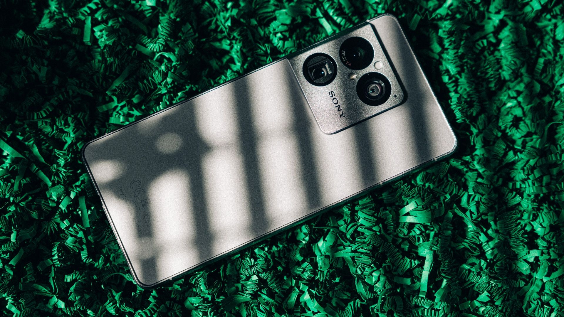 Sony Xperia 1 VIII szary kolor.