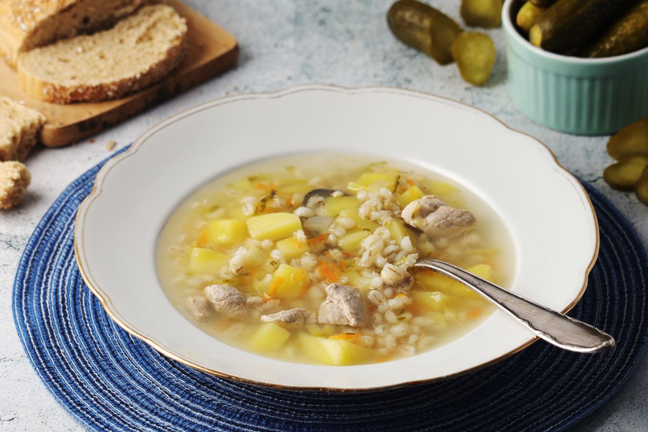 Wystarczy odrobina. Mdła zupa zamieni się w obiad jak z restauracji