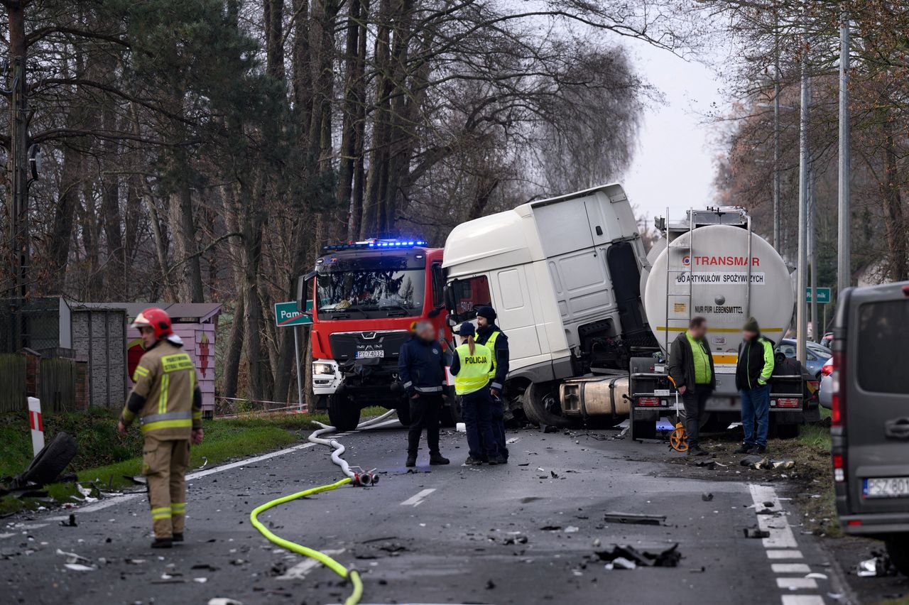 Tragiczny wypadek w Pamiątkowie. Dwie ofiary śmiertelne