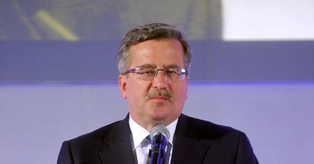 Bronisław Komorowski przekazał Ossolineum listy ze zbiorów rodzinnych