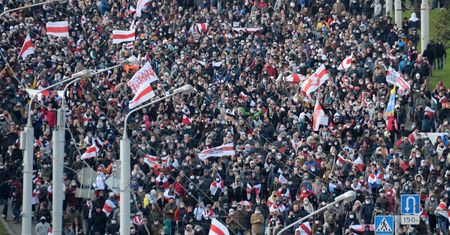 Białoruś. Tysiące ludzi znów wyszło na ulicę. Koszmar powraca