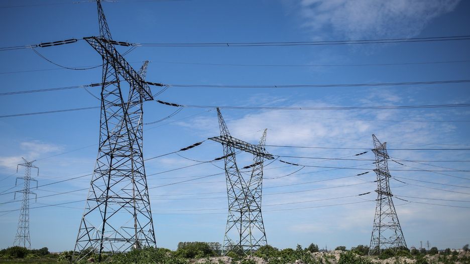 Do 2040 r. planowane jest całkowite odejście od węgla w produkcji energii elektrycznej i ciepła, a cała energia elektryczna ma pochodzić ze źródeł nisko- i zeroemisyjnych.