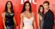 Tłum celebrytów podbija nowojorską ściankę na gali TIME100: Kim Kardashian, Salma Hayek, Austin Butler i Kaia Gerber (ZDJĘCIA)