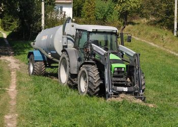Wierzchowiska Pierwsze: Próbował zatrzymać ciągnik. Jest ciężko ranny