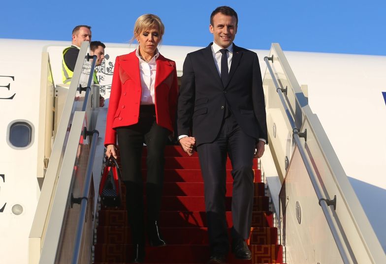 Brigitte i Emannuel Macron w Tunezji