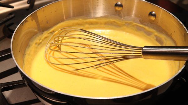 Sos z sera pleśniowego lub Roquefort bez zawartości tłuszczu