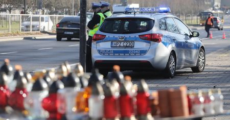 Policja podsumowuje akcję "Znicz". "Zakorzeniła się w głowach polskich kierowców"