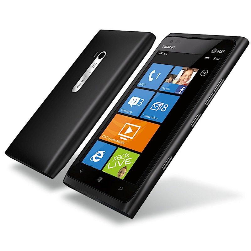 Nokia Lumia 900 oficjalnie - lepsza niż 800! Jest tylko jedno "ale" [wideo] 1