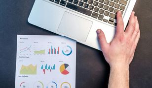 Własna firma a pracownicy: jak zatrudniać i rozliczać koszty?