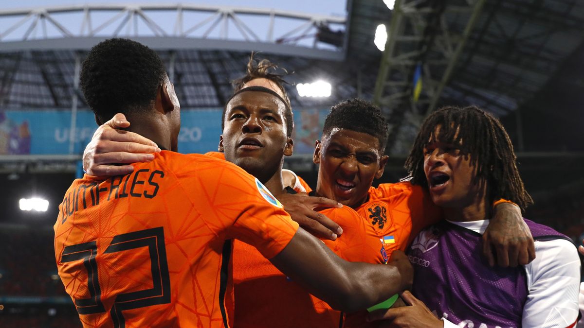 Zdjęcie okładkowe artykułu: PAP/EPA / Koen van Weel / Na zdjęciu: piłkarze reprezentacji Holandii