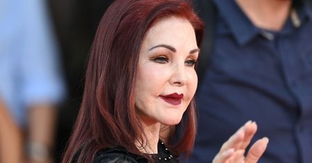 Priscilla Presley o seksie z Elvisem. Miała wtedy 14 lat