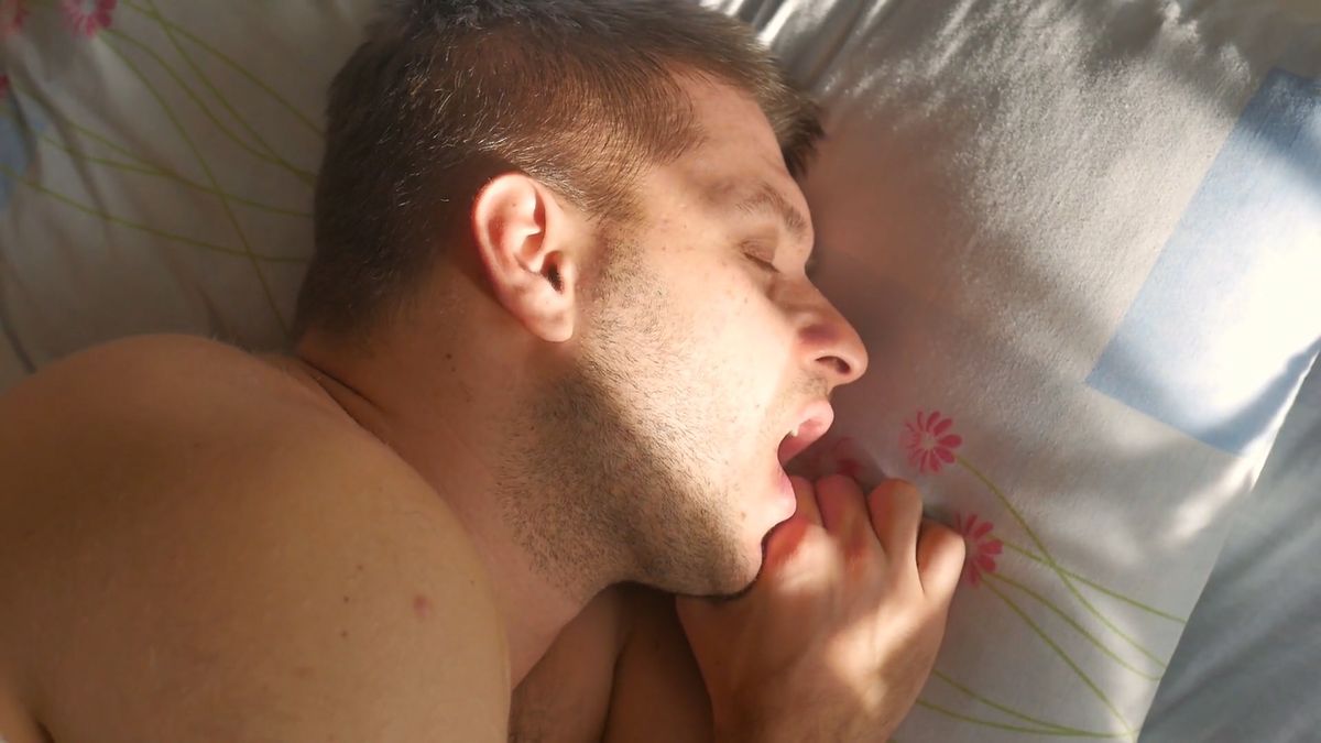 Naturalne sposoby na chrapanie