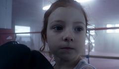 „Pomóż dzieciom w nierównej walce z życiem” w kampanii SOS Wiosek Dziecięcych (wideo)