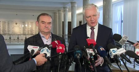 J. Gowin: Słowa premiera o trzeciej wojnie światowej odbierają rządowi powagę.