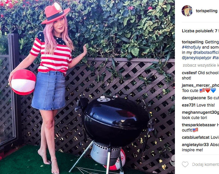 Tori Spelling przefarbowała się na różowo