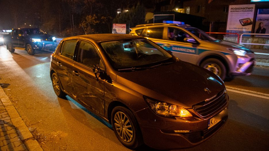 Zakopane. Po długim pościgu mężczyzna wpadł w ręce funkcjonariuszy. Teraz odpowie przed sądem.