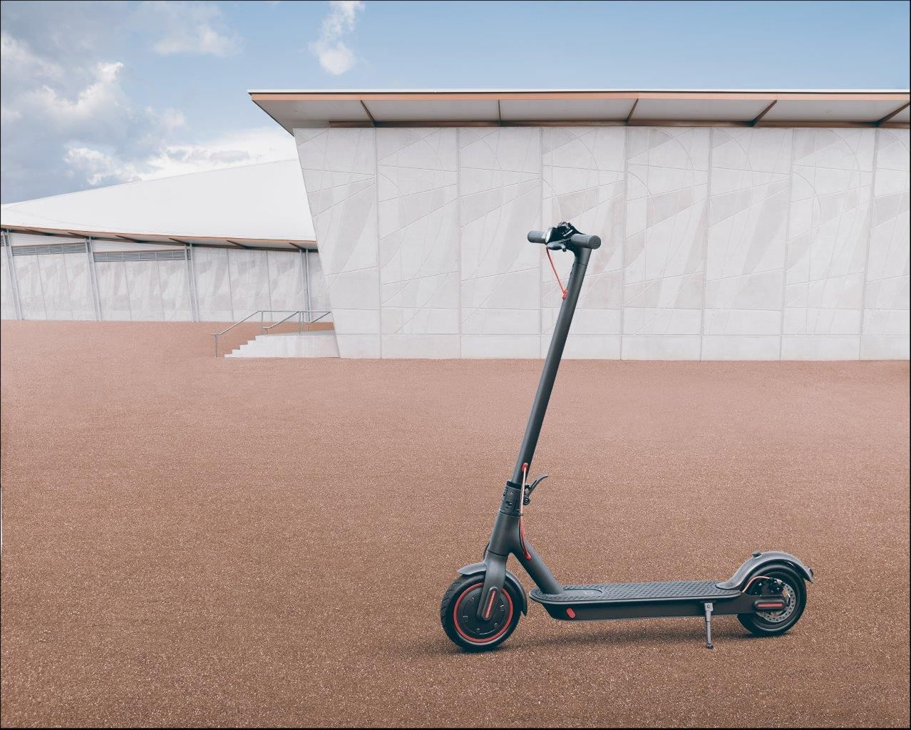 Kup hulajnogę Xiaomi Mi Electric Scooter Pro, plecak gadżetów dostaniesz w prezencie 2
