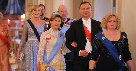 Zadowolony Andrzej Duda z żoną na balu u króla Norwegii! (ZDJĘCIA)