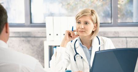 Błąd medyczny, zdarzenie, a może przewinienie? Czym się różnią?