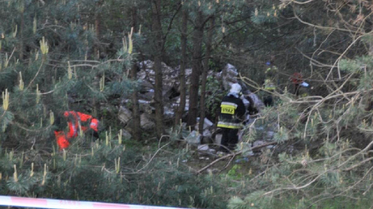 Policja ostrzega przed niebezpieczeństwami czekającymi na młode osoby.