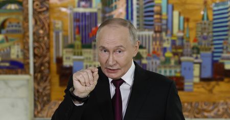 Putin: Europa dąży do zablokowania procesu pokojowego
